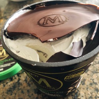 宝藏冰淇淋🍦梦龙捏捏杯...
