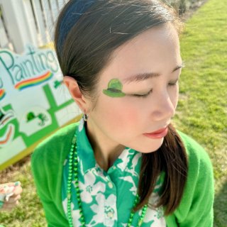 St.Patrick Day 今天绿帽子...