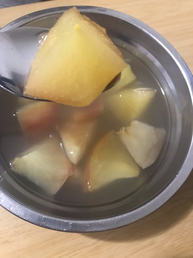 炖苹果🍎，也不知道吃了好不好？就是...