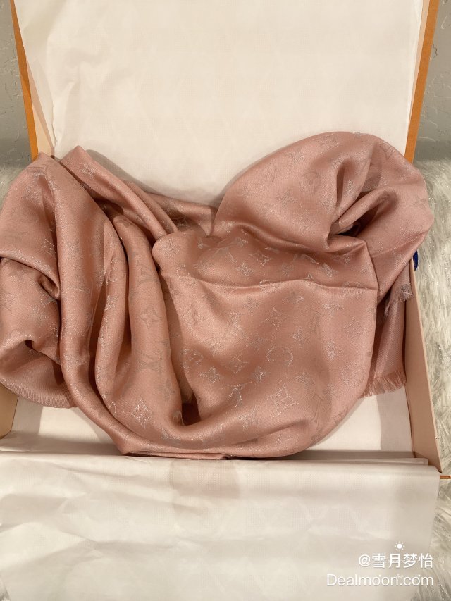 YYDS｜ LV披肩围巾两用