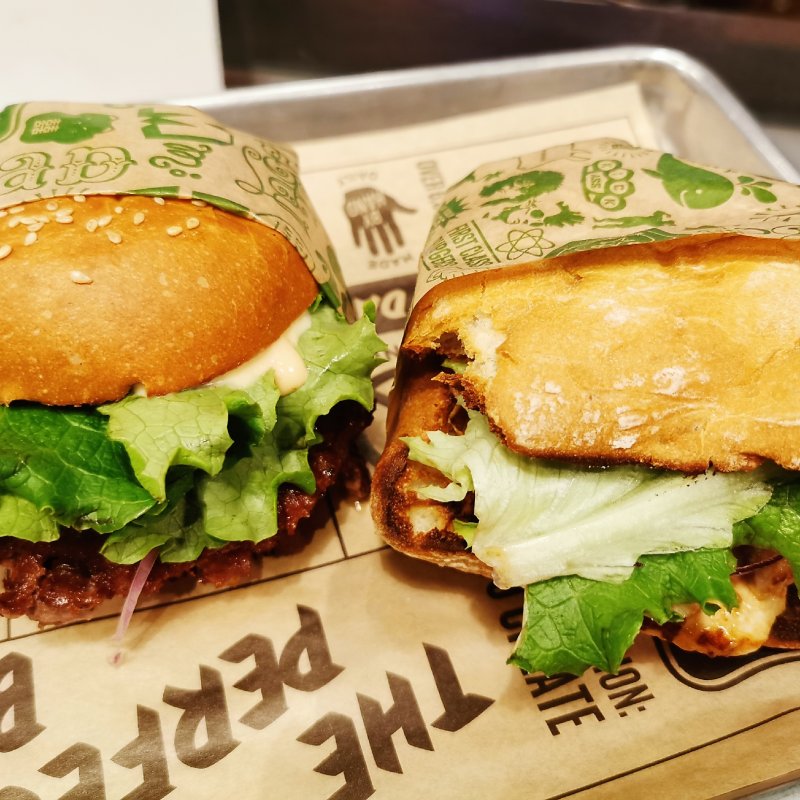 super burger (超级牛肉堡)