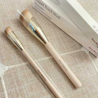 Rare Beauty Liquid Touch Concealer Brush | Space NK,Rare Beauty Liquid Touch Foundation Brush | Space NK