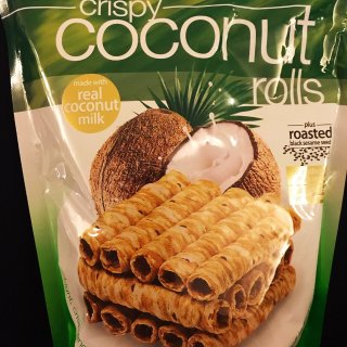 Crispy Coconut Roll