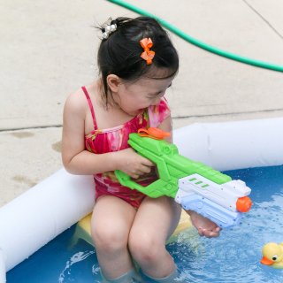 夏日玩水必备水枪｜不玩水的童年是不完整的...