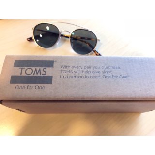 TOMS Hynes复古clip on ...