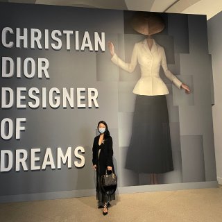布鲁克林博物馆 Dior展...