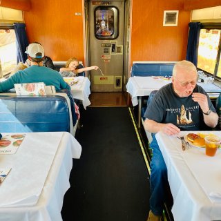 第一次坐Amtrak之·舒适惬意的火车初...