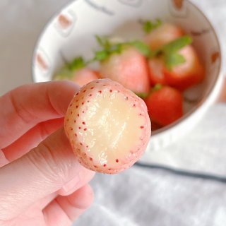 大中华好价菠萝草莓/白草莓🍓两盒/3刀...