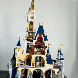 迪士尼城堡｜终于完工！...