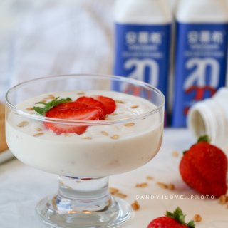 安慕希希腊酸奶｜草莓燕麦味...