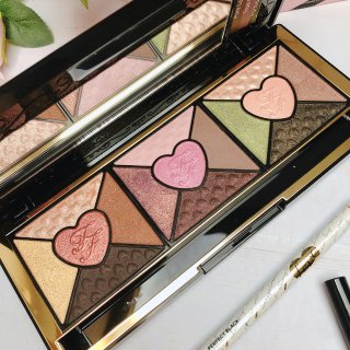 Too faced  眼影盘