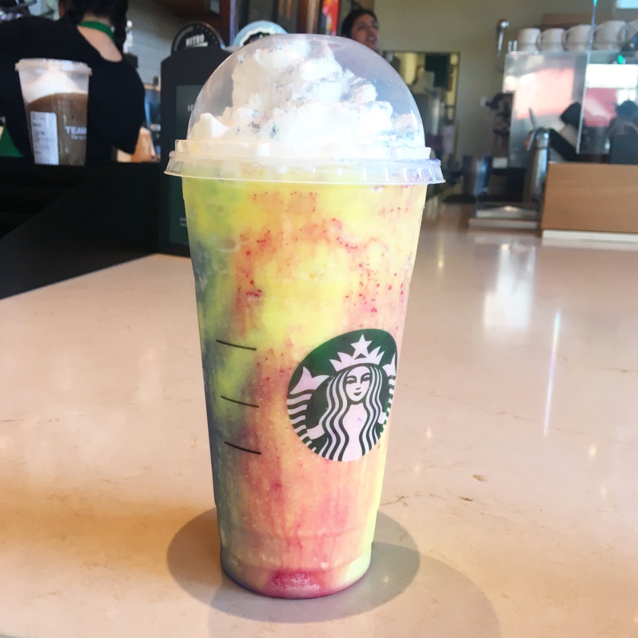 Starbucks 星巴克,Starbucks饮品打卡,Tie-Dye Frappuccino