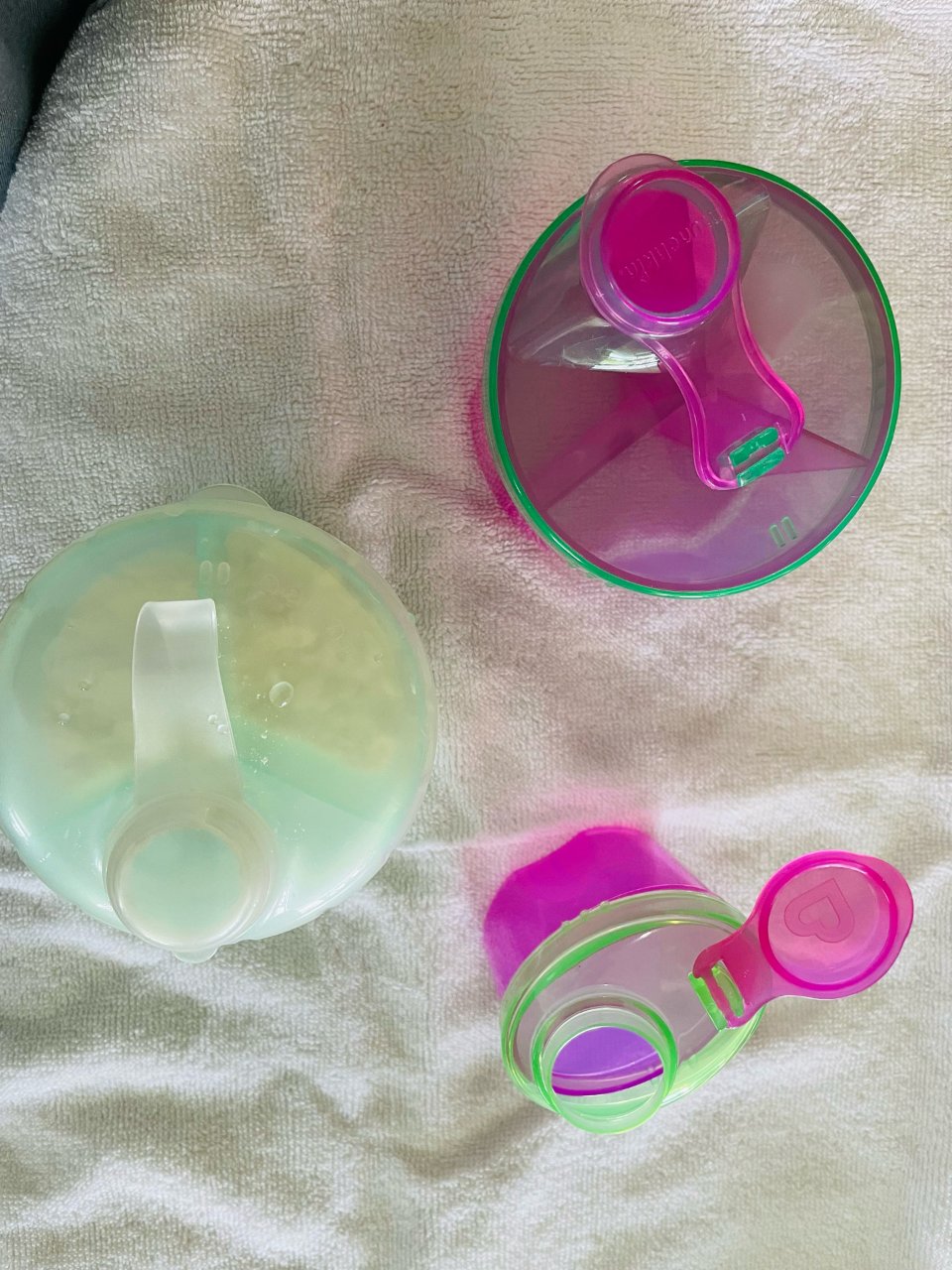 Munchkin Formula Dispenser Combo Pack, Colors May Vary : Baby Formula Dispensers : Baby