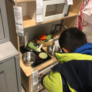 Ikea ｜ 孩子们的购物玩耍天堂...