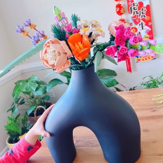 H&M Home 凹照型设计 黑色花瓶摆...