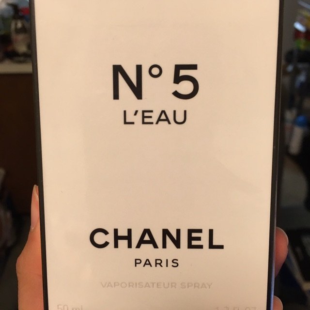 Chanel 香奈儿,100美元
