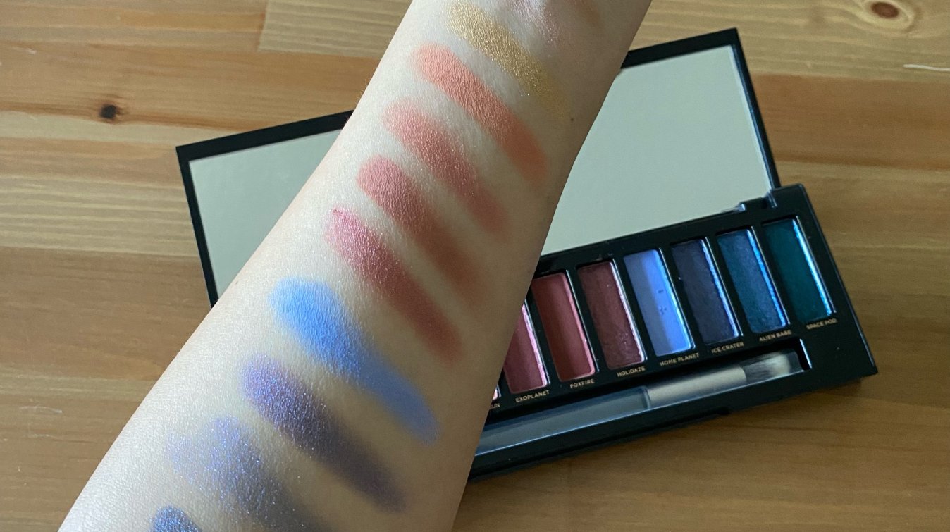 可日常可玩妆的UD罗宾盘测评