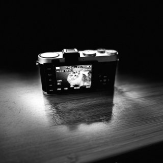 以被遗忘的莱卡相机📷，Leica x2...