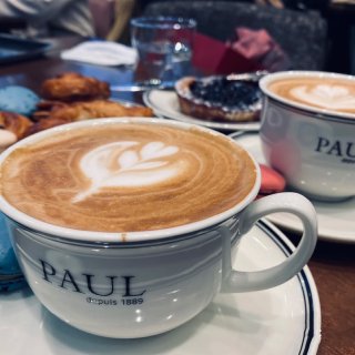 Paul • 法式复古咖啡店☕️...
