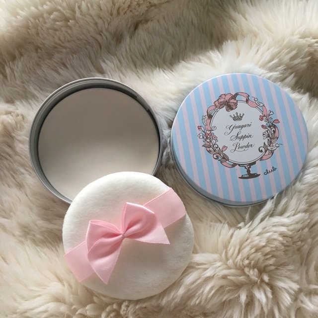 粉蓝的出浴晚安粉，淡淡的玫瑰香，冲...