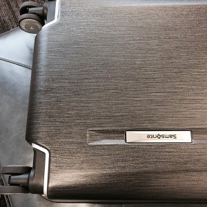 新秀丽 Novaire 20寸登机箱—经典黑色