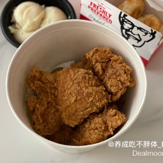 【生活】KFC外卖全家桶的快乐...
