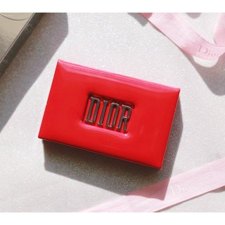 红红火火的Dior彩盘...
