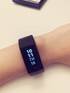 fitbit charge3！