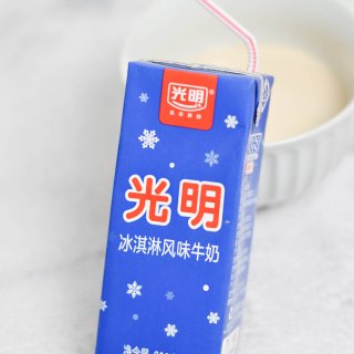 【新品精选】光明冰淇淋风味牛奶...