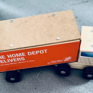 Home Depot 大卡车🚚...