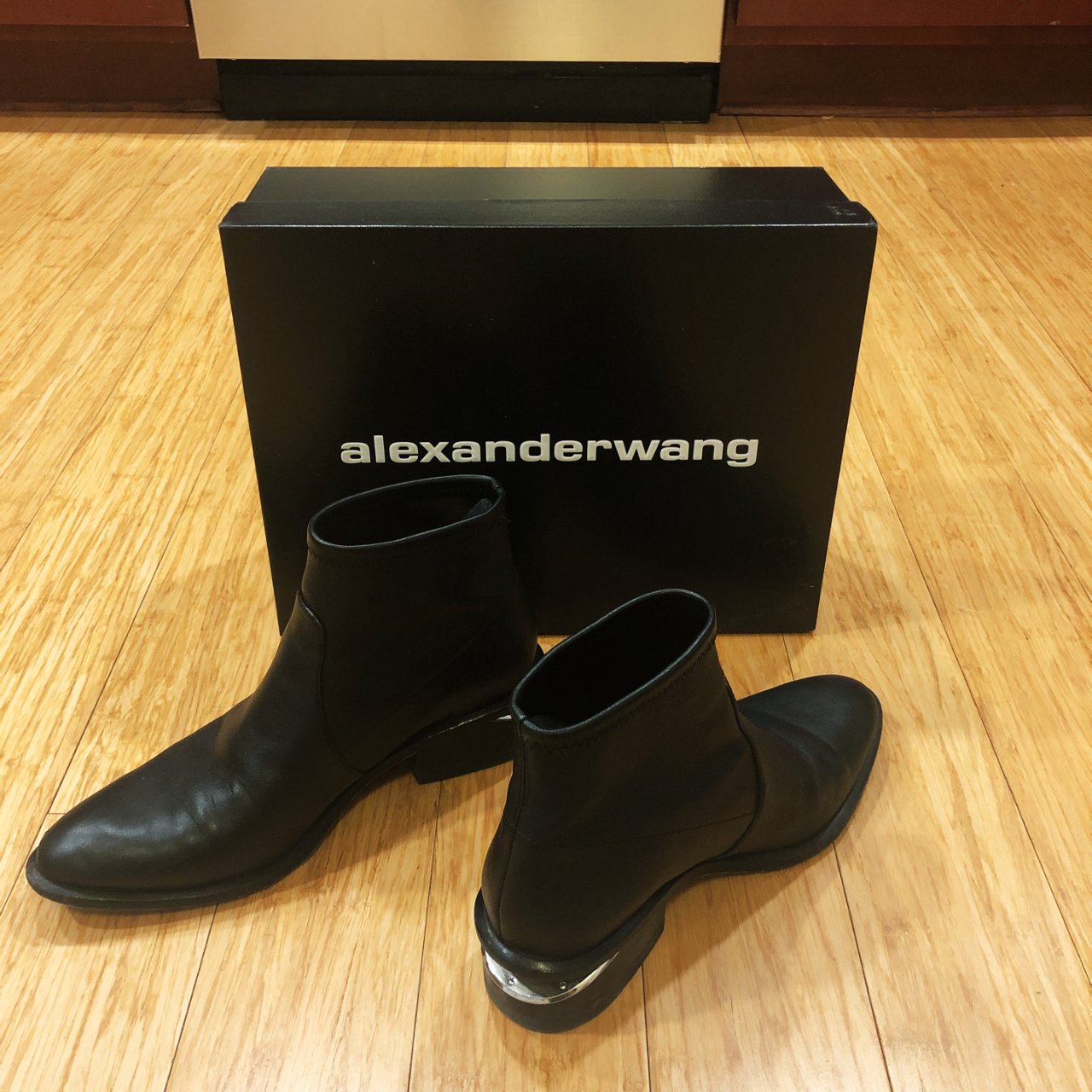 Alexander Wang 断根靴