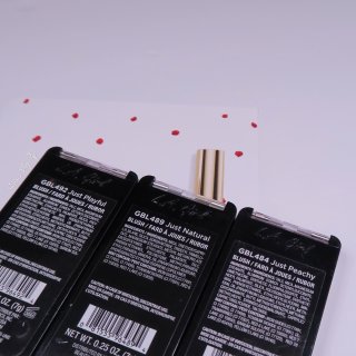晒晒圈彩妆精选美国本土小众平价彩妆品牌/L.A Girl 腮红试色
