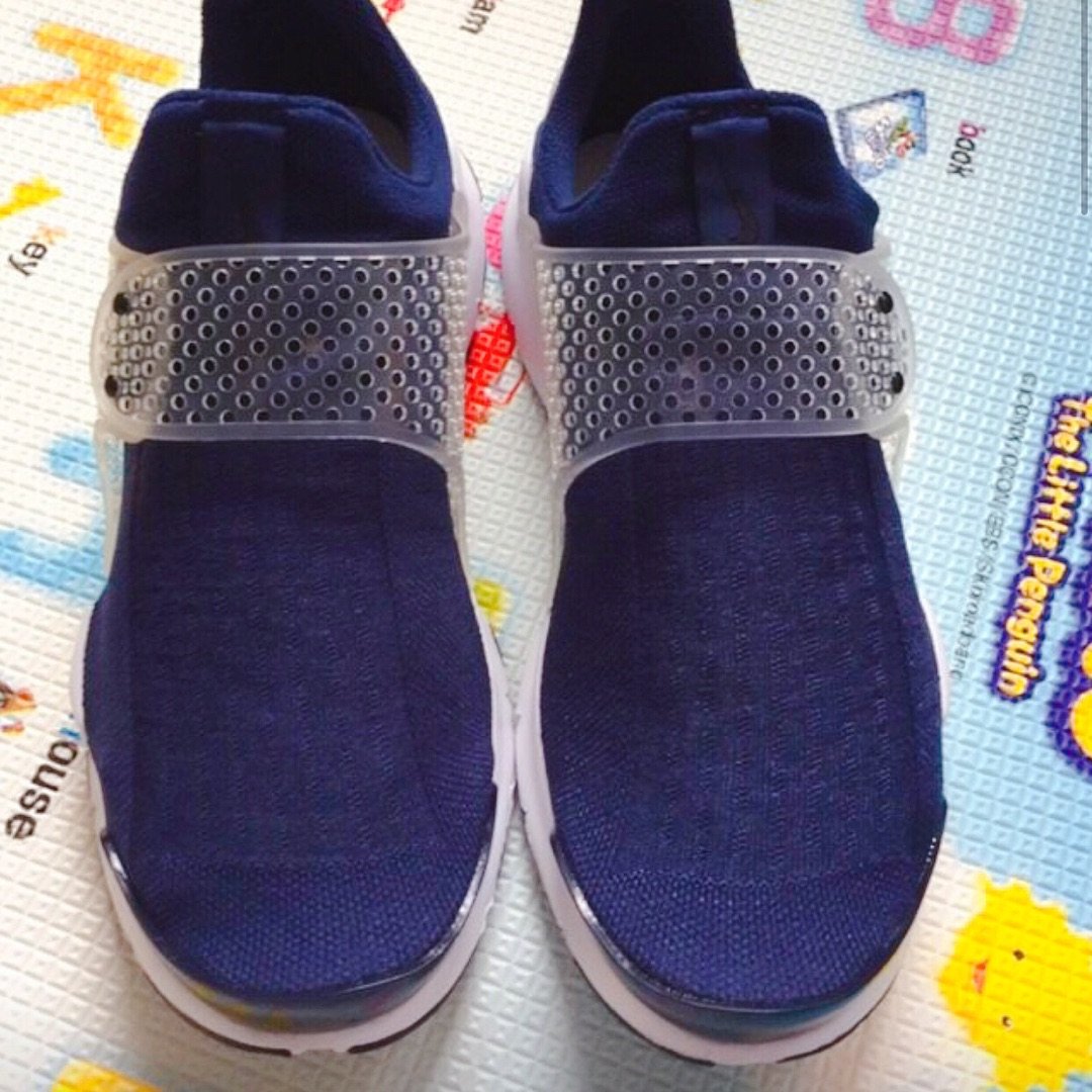 Nike 耐克