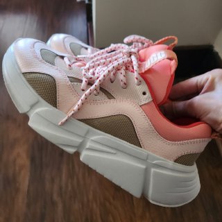 💋粉色的鞋💝