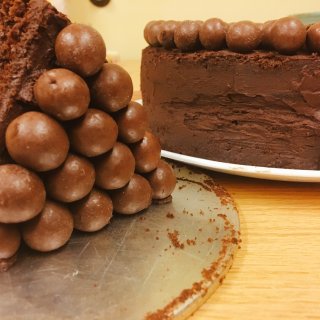 麦丽素🍫巧克力蛋糕...