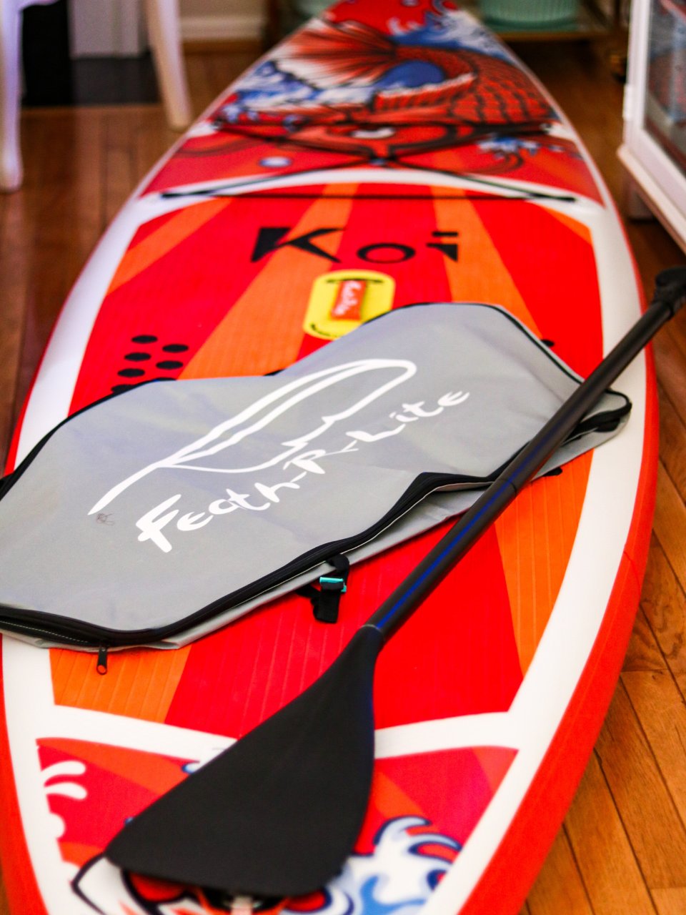 FEATH-R-LITE Inflatable Stand Up Paddle Board 11'6''x33''x6'' Ultra-Light (20.7lbs) SUP with Paddleboard Accessories,Fins,Adjustable Paddle, Pump,Backpack, Leash, Waterproof Phone Bag : Sports & Outdoors