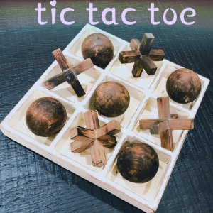 Tic-Tac-Toe井字棋木头游戏，