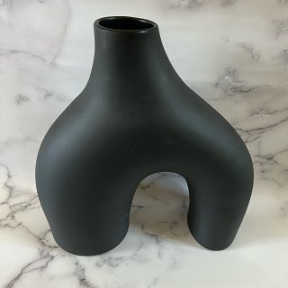 H&M Home 凹照型设计 黑色花瓶摆...