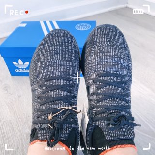Adidas～新年新鞋買不停...