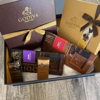 Godiva巧克力礼盒开箱！圣诞礼物首选...