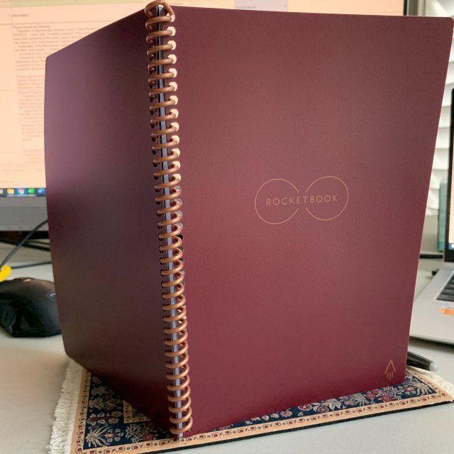 Rocketbook可以擦除笔记的本本