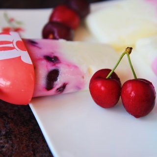 【小满，做个樱桃酸奶冰棍，简单健康的夏日...