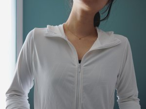Uniqlo 运动防晒衣｜最简单的舒适还显瘦