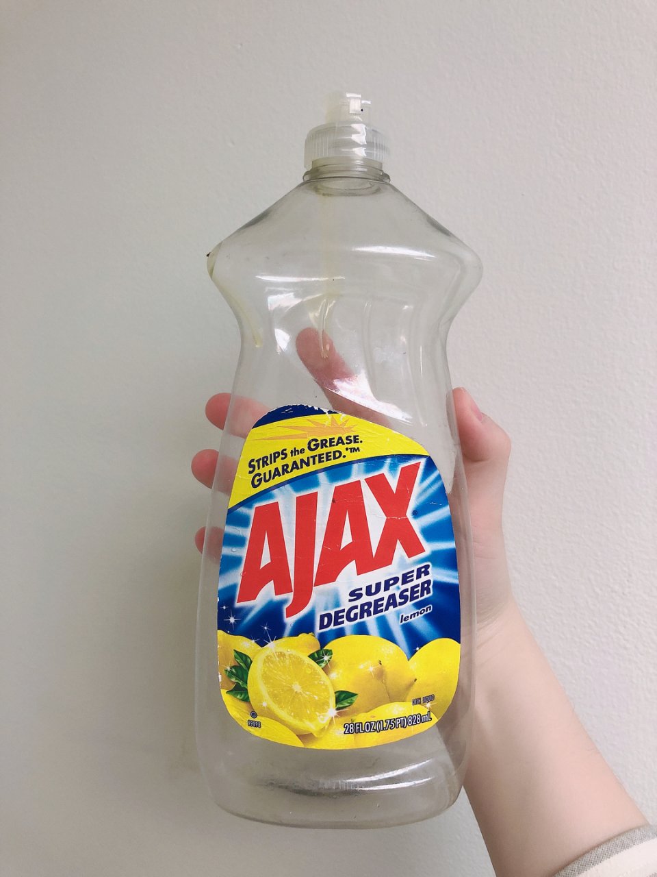 洗洁精空瓶：AJAX...