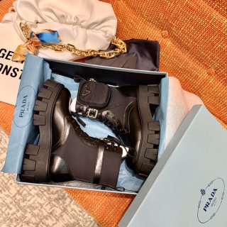 Prada2020秋冬厚底系列...