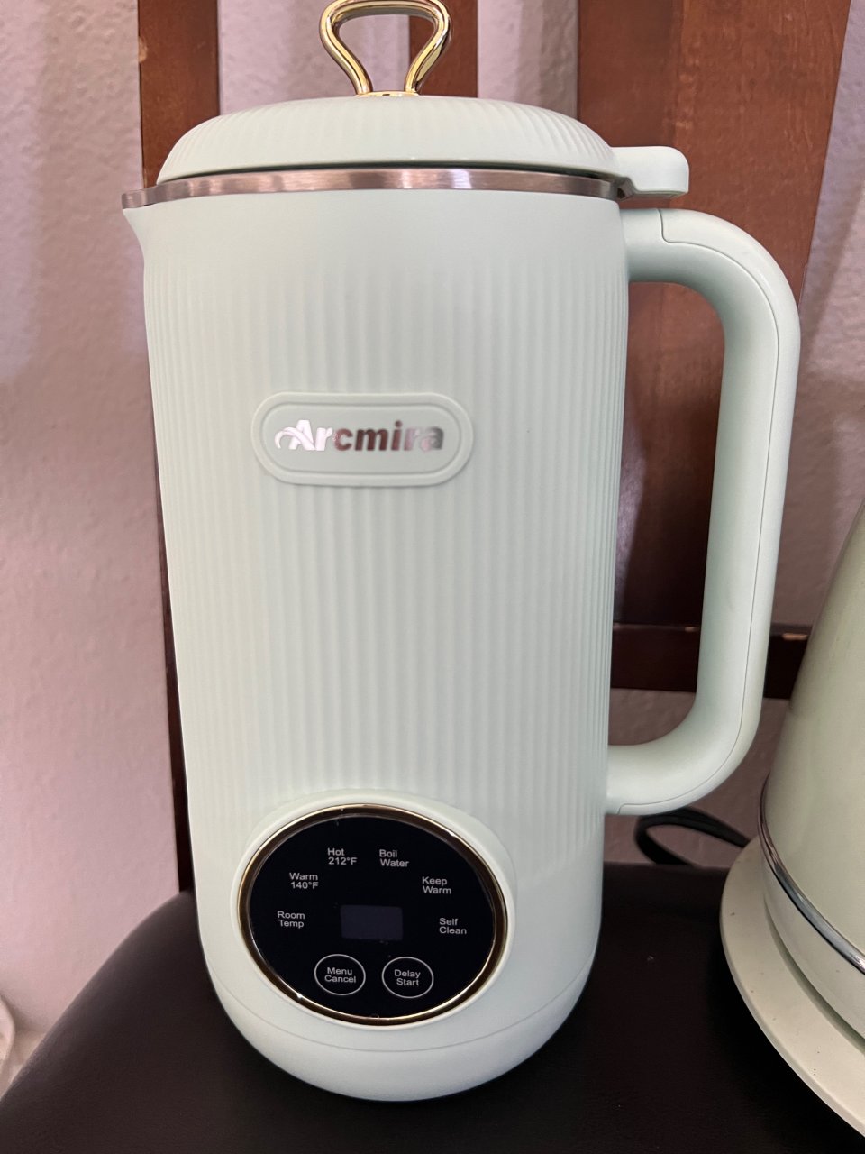 Arcmira Automatic Nut Milk Maker, 20 oz Homemade Almond, Oat, Soy, Plant-Based Milk and Dairy Free Beverages, Almond Milk Maker with Delay Start/Keep Warm/Boil Water, Soy Milk Maker with Nut Milk Bag,Yellow