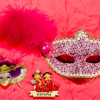 粉红色的回忆🎭西班牙面具🪔纪念品...