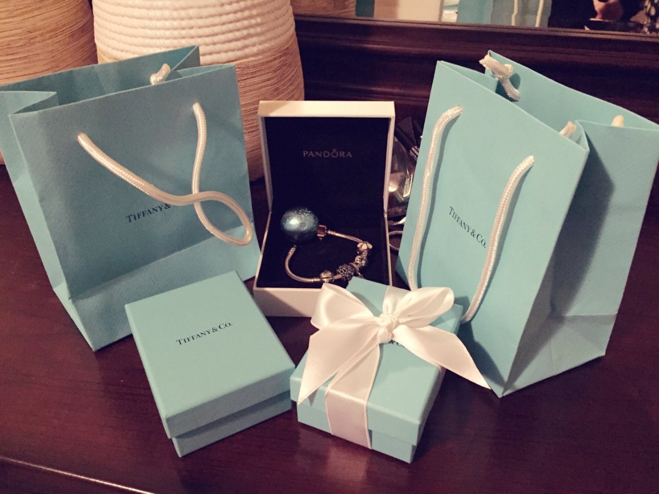 Tiffany & Co. 蒂芙尼,Pandora 潘多拉