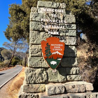 加州最年輕的國家公園：Pinnacles...