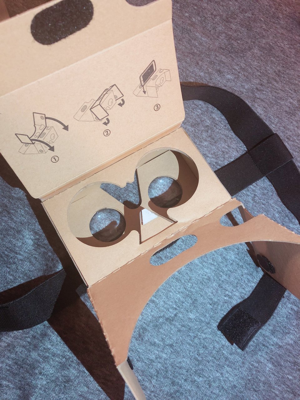 Google cardboard glasses